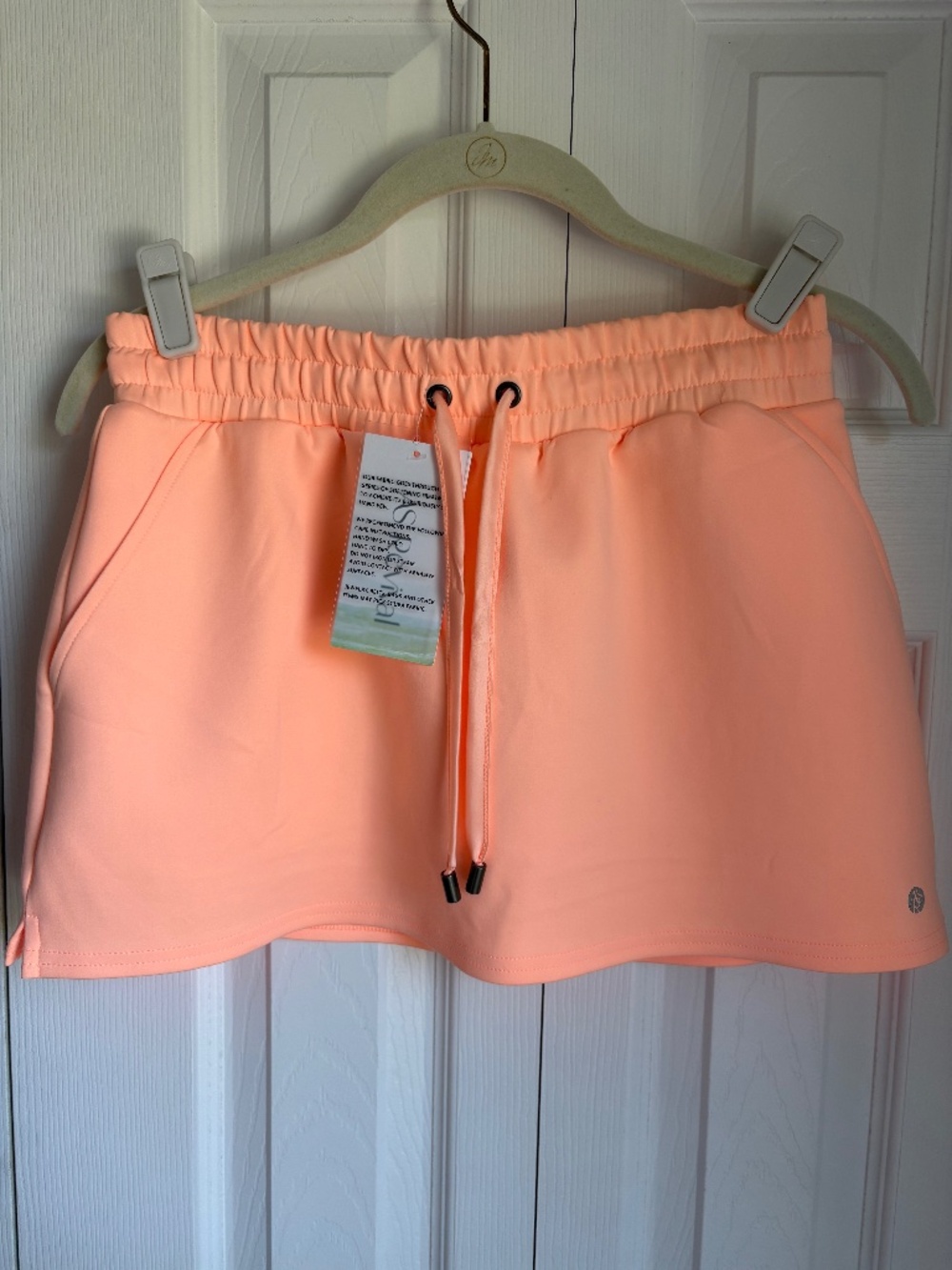 Altar’s State/ Skirt/ Neon peach/ Size M/ New